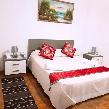 Guest house Bb Station 2*