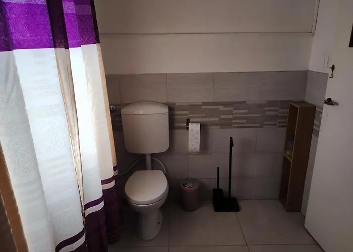 Gasthuis Bb Station 2*