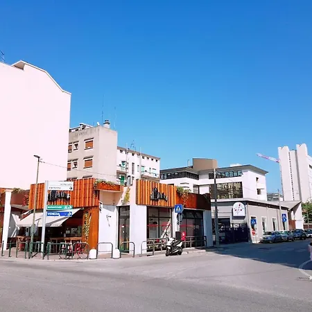 Bb ステイ ステーション ゲストハウス 2*