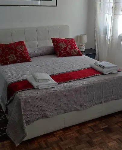 ゲストハウス Bb ステイ ステーション 2*